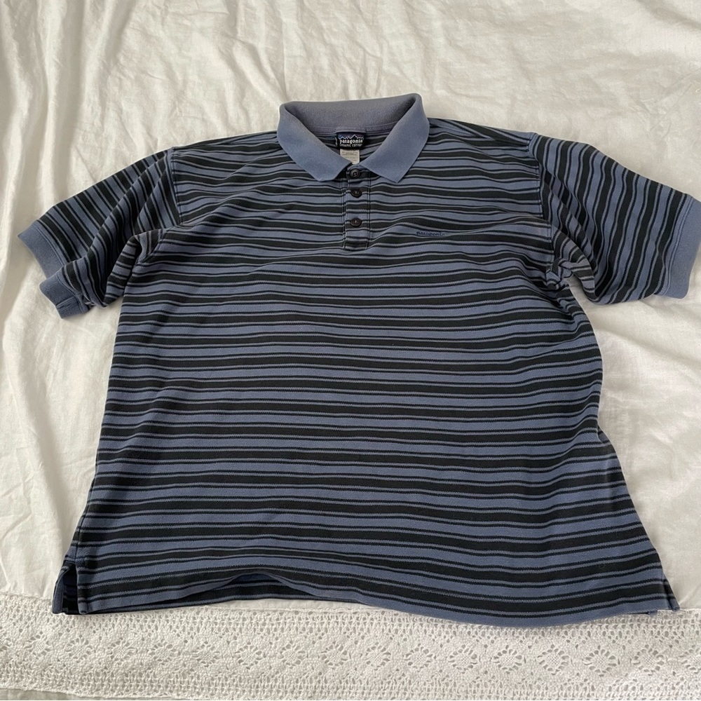 Patagonia MEDIUM 100% organic cotton Polo Shirt Blue Stripe